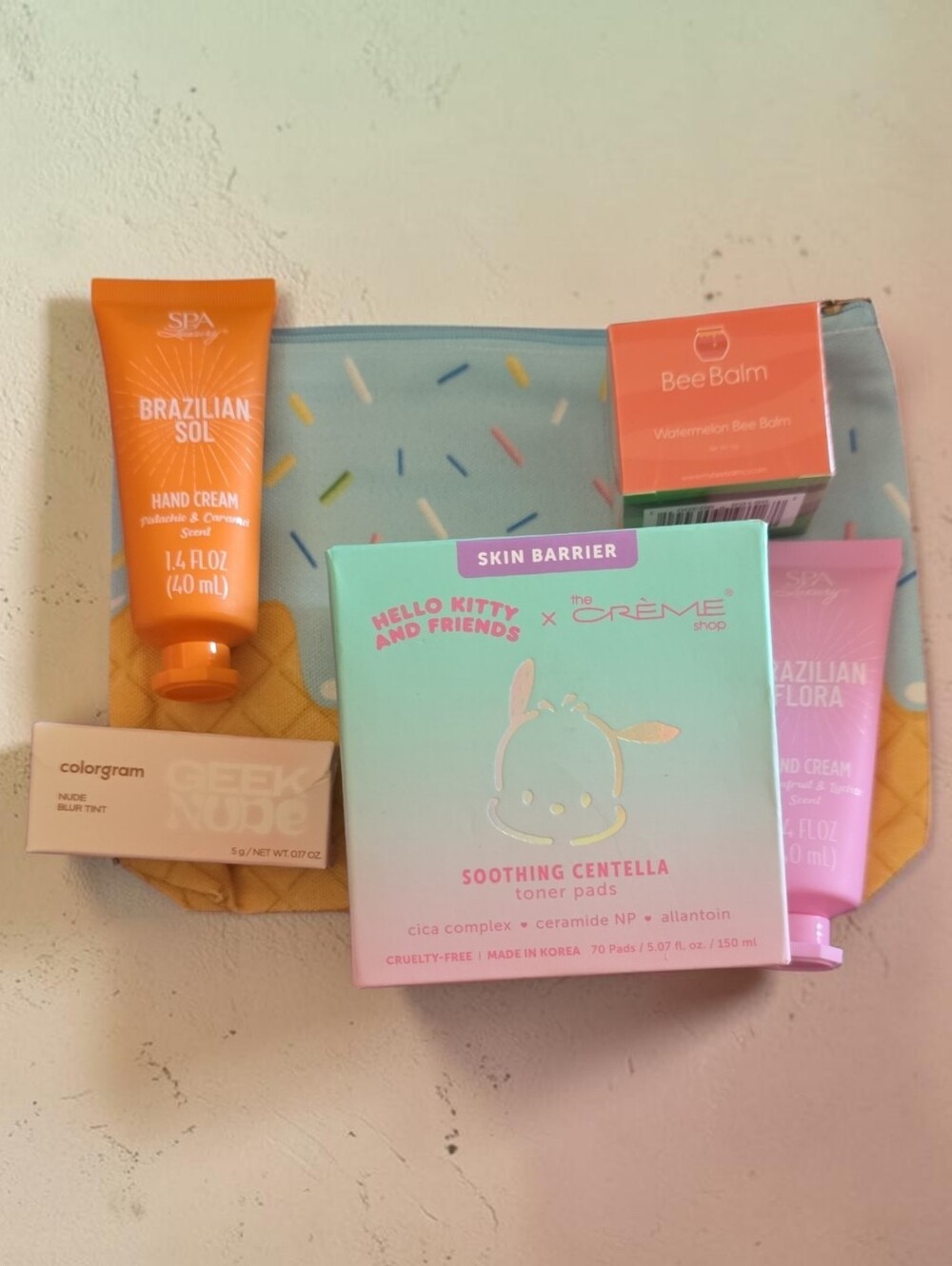 x Hello Kitty Soothing Centella Pads And Beauty Bundle